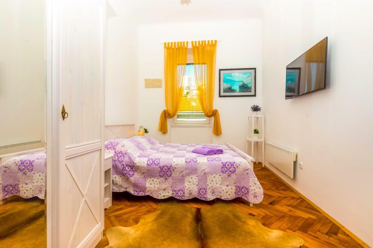 Conty Apartment Rijeka Bagian luar foto