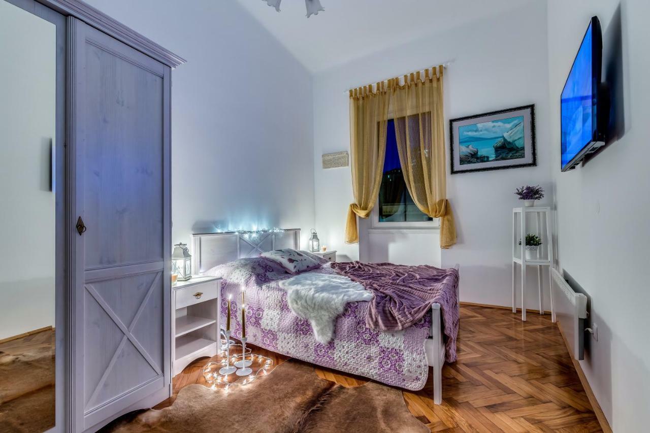Conty Apartment Rijeka Bagian luar foto